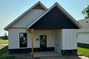 Upper-Peninsula-Vacation-Rentals-Bill-and-Ted-at-Marquette-Golf-Club